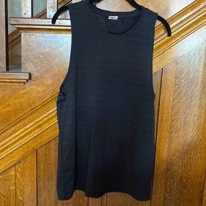 Zyia Active Black Chill Sleeveless Top. Large. EUC